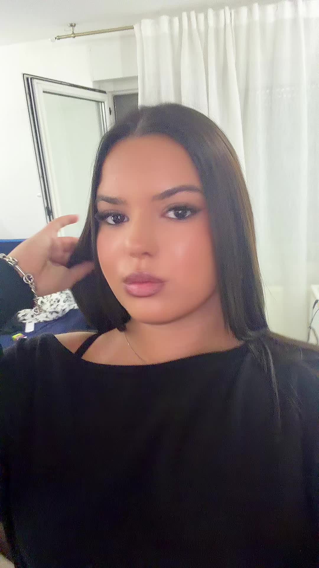 @ivaaa