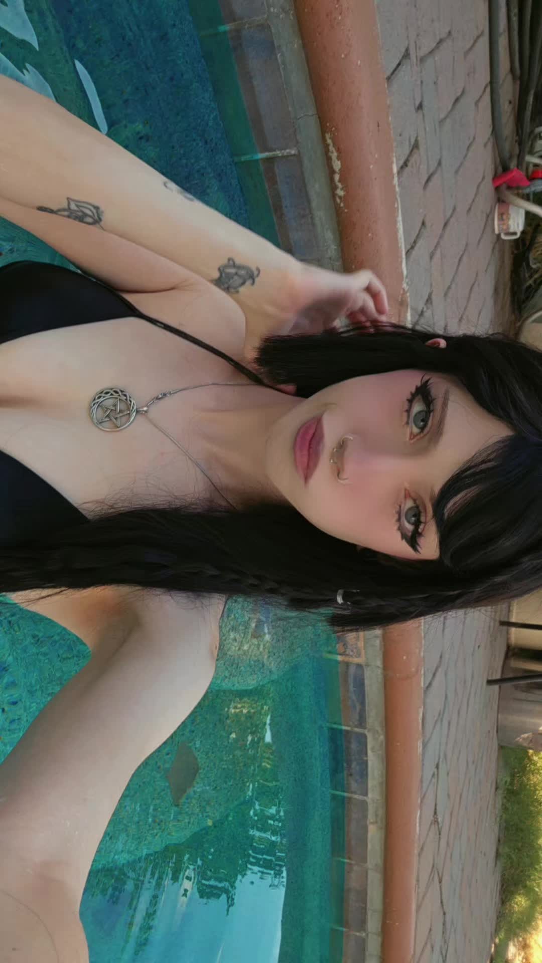 @Pipssqueakss