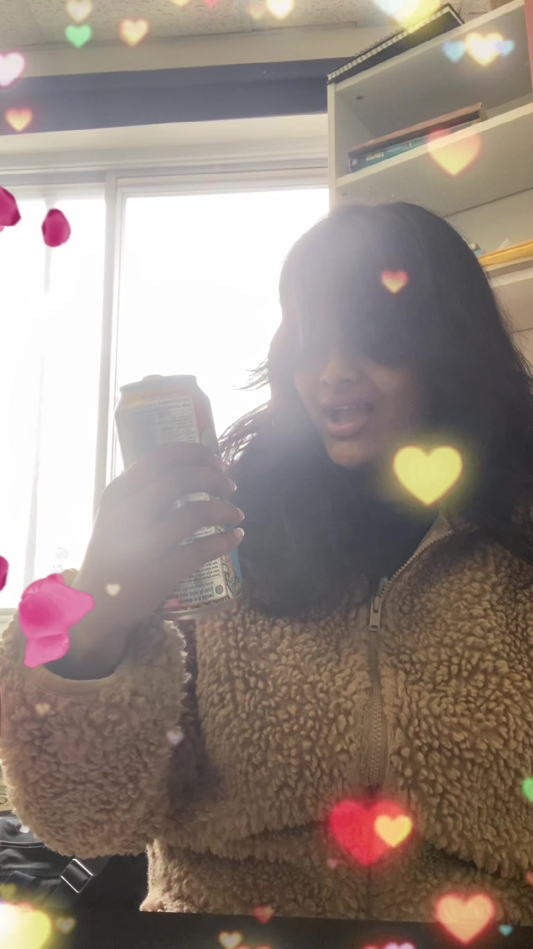 @Santhia