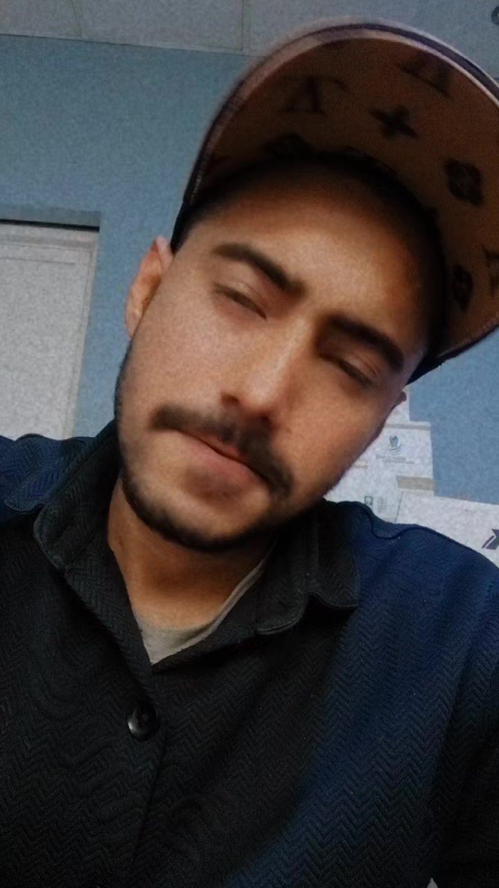 @M U RONY