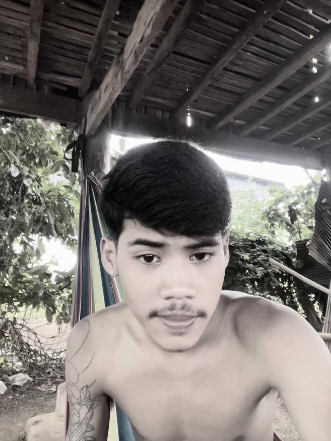 @R…๐ฆ