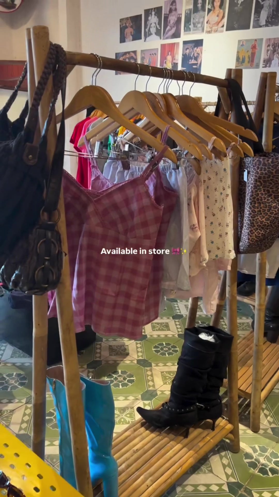 @marievintagestore