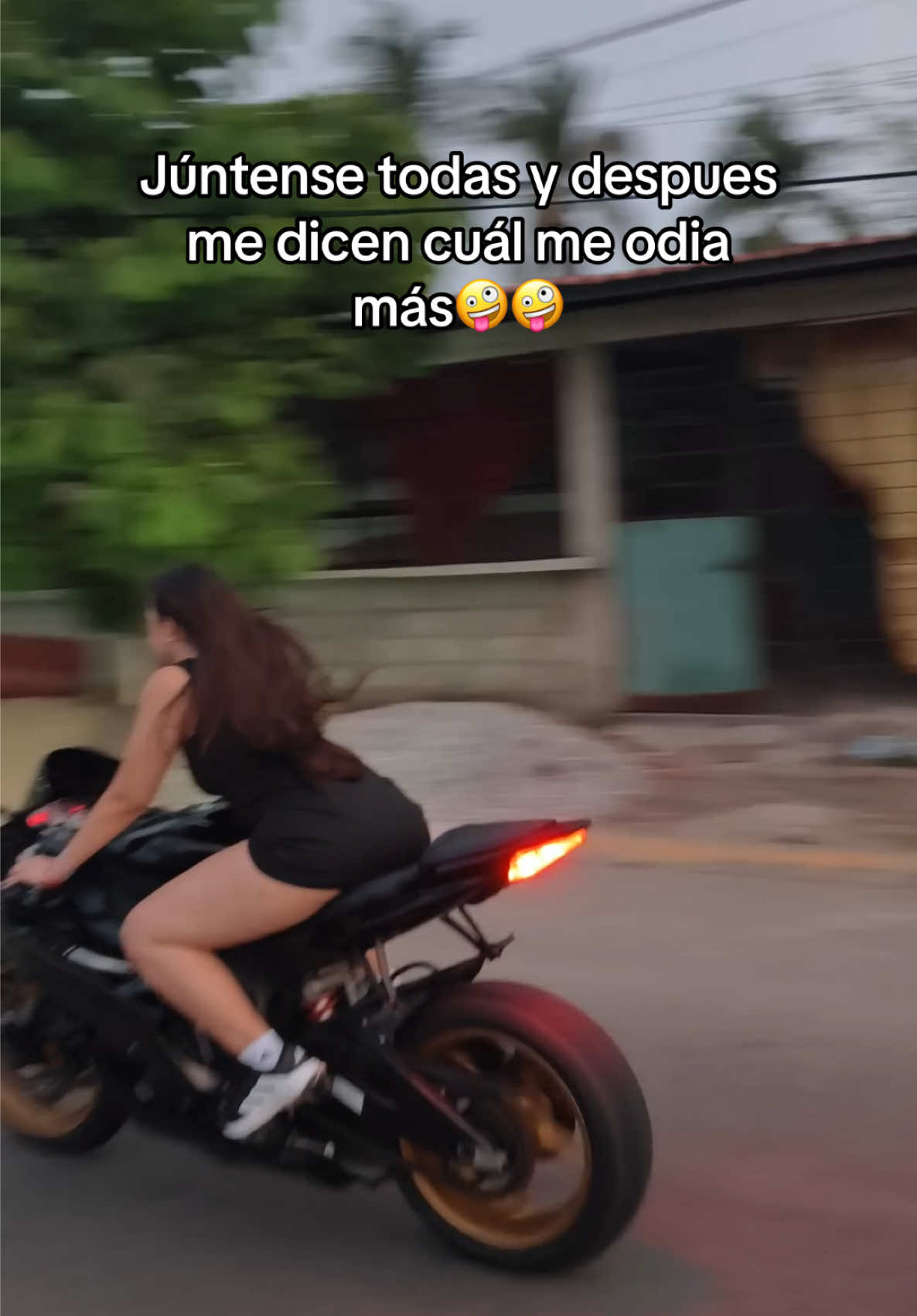 @JoysRiv14