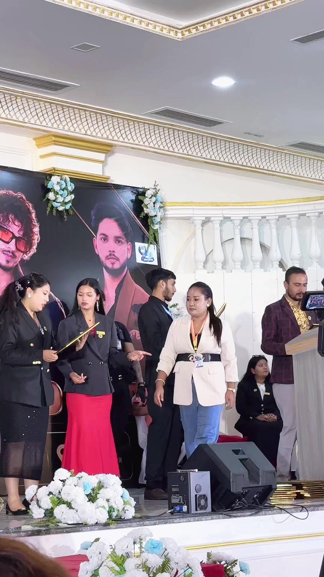 @रिना घलान