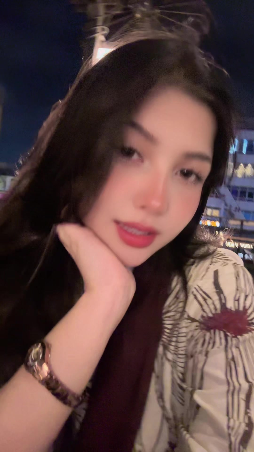 @Munisha Khan🕊️