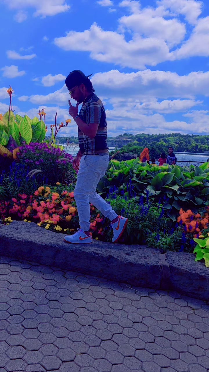 @Vijay🐅🇨🇦