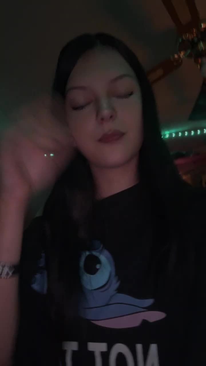 @lil.mrs.lover.girl_67