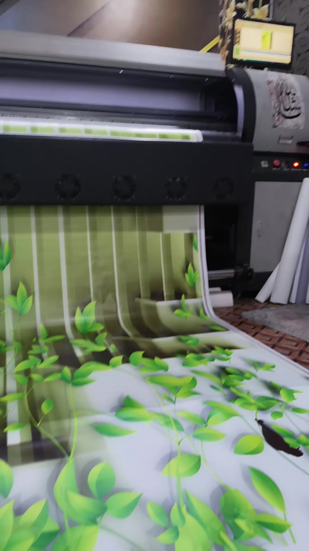 @Zoom Flex & 3D wallpaper