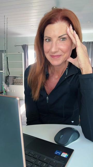 @suzannehobbs