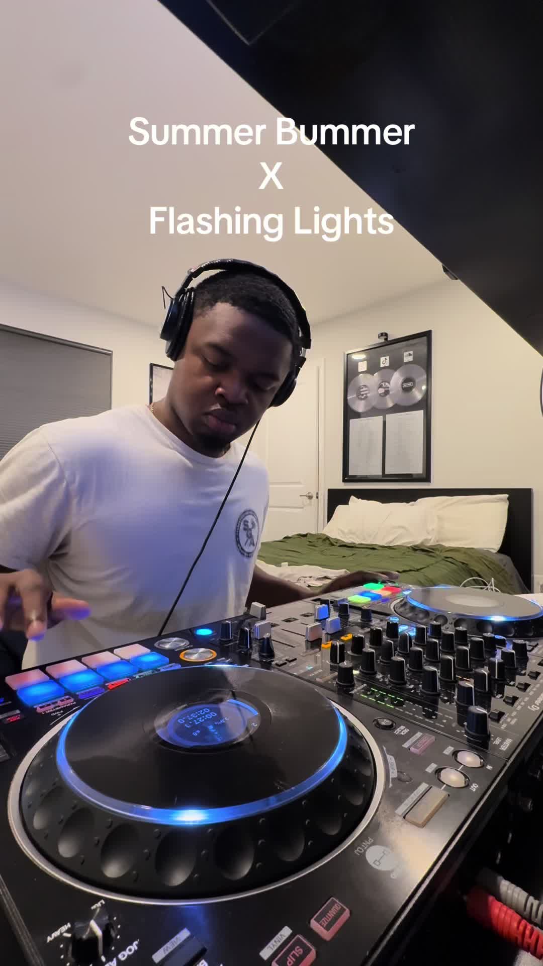 @DJ Vic