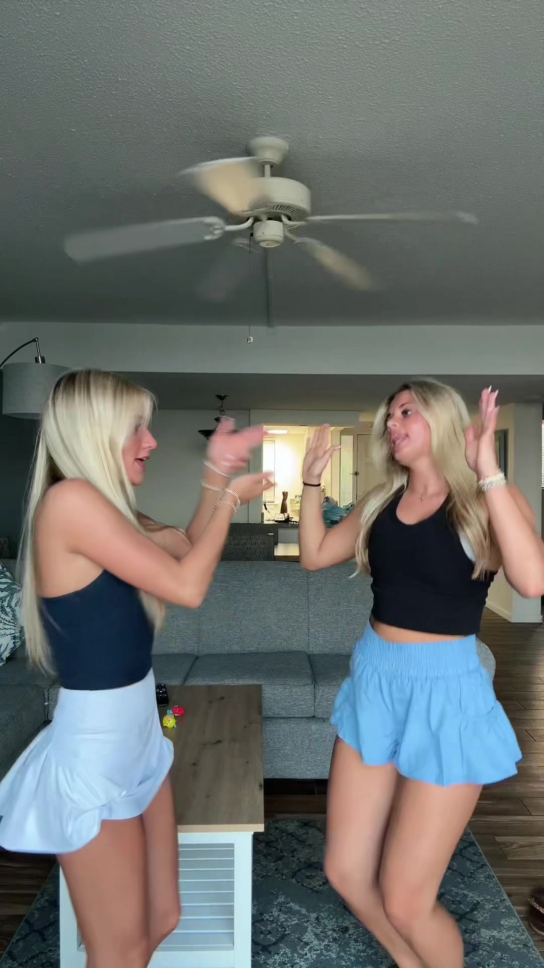 @Hiii