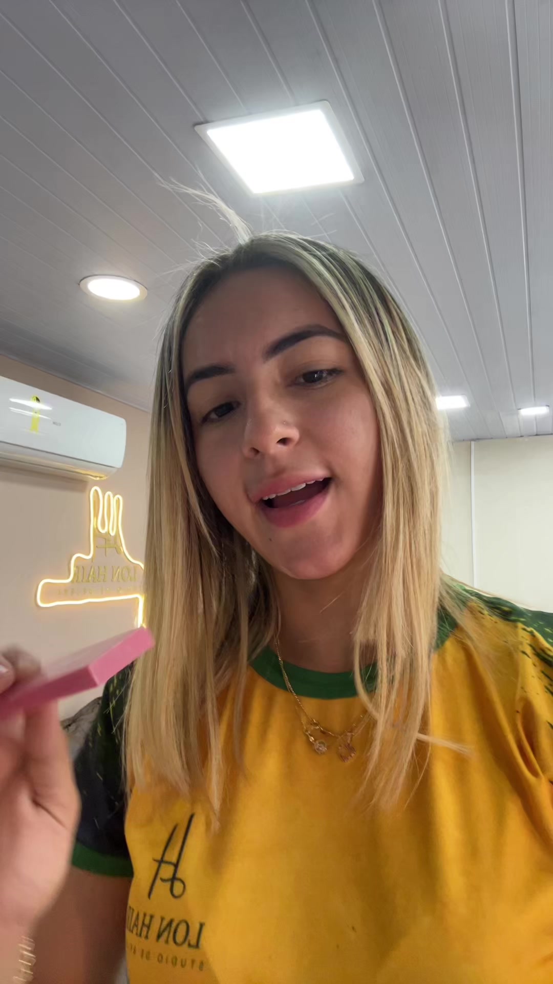 @Emilly katriny🌪️