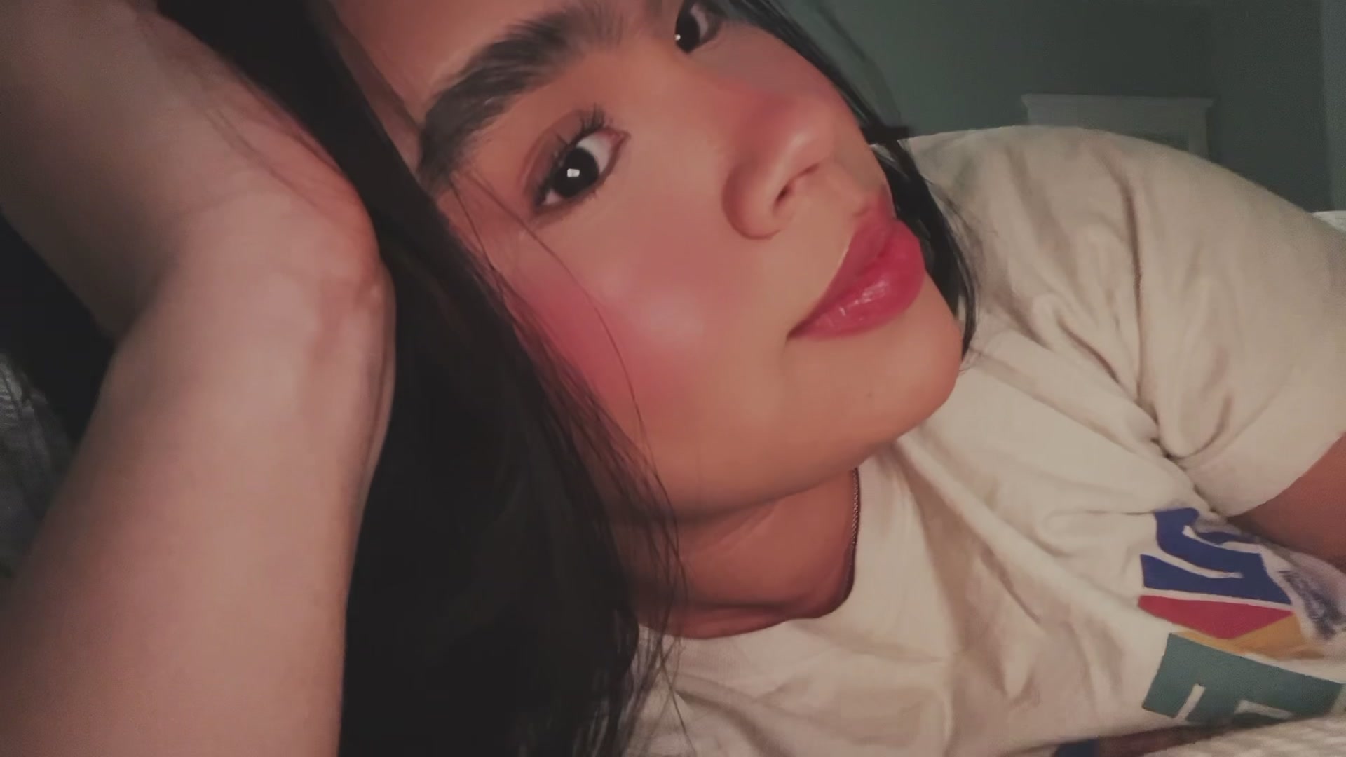 @Imnotmaria