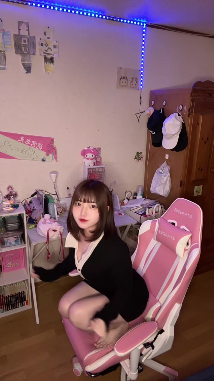 @羽月かほ