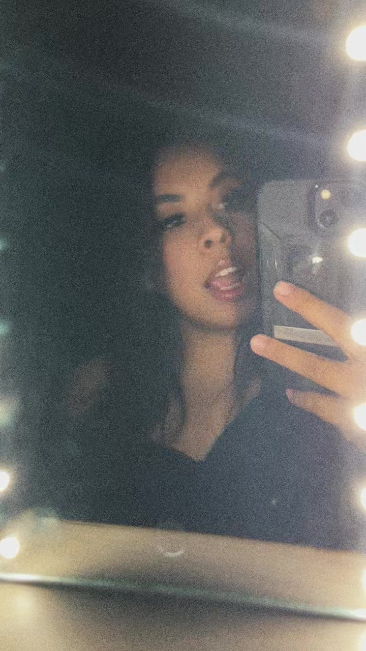 @Bella Marie2881