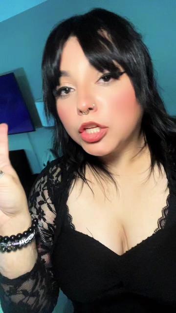 @Whaariel
