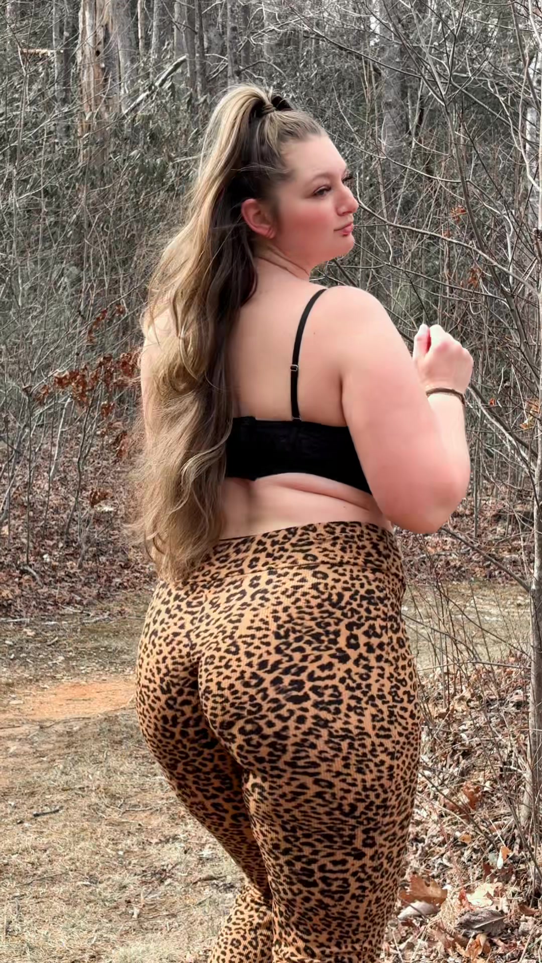 @Curves4daze
