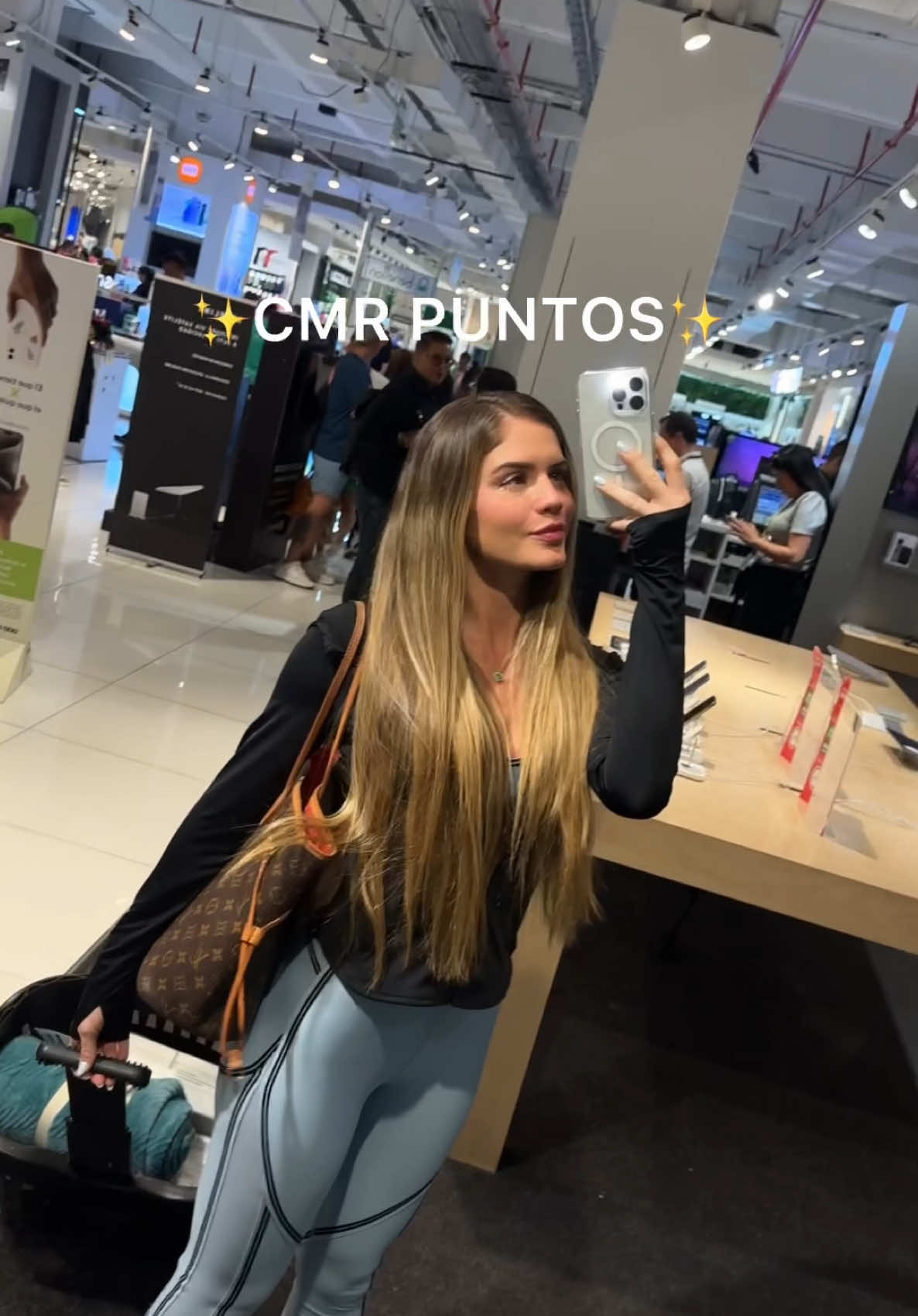 @Valeria Duque