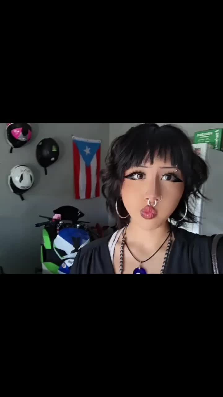 @queefgurls