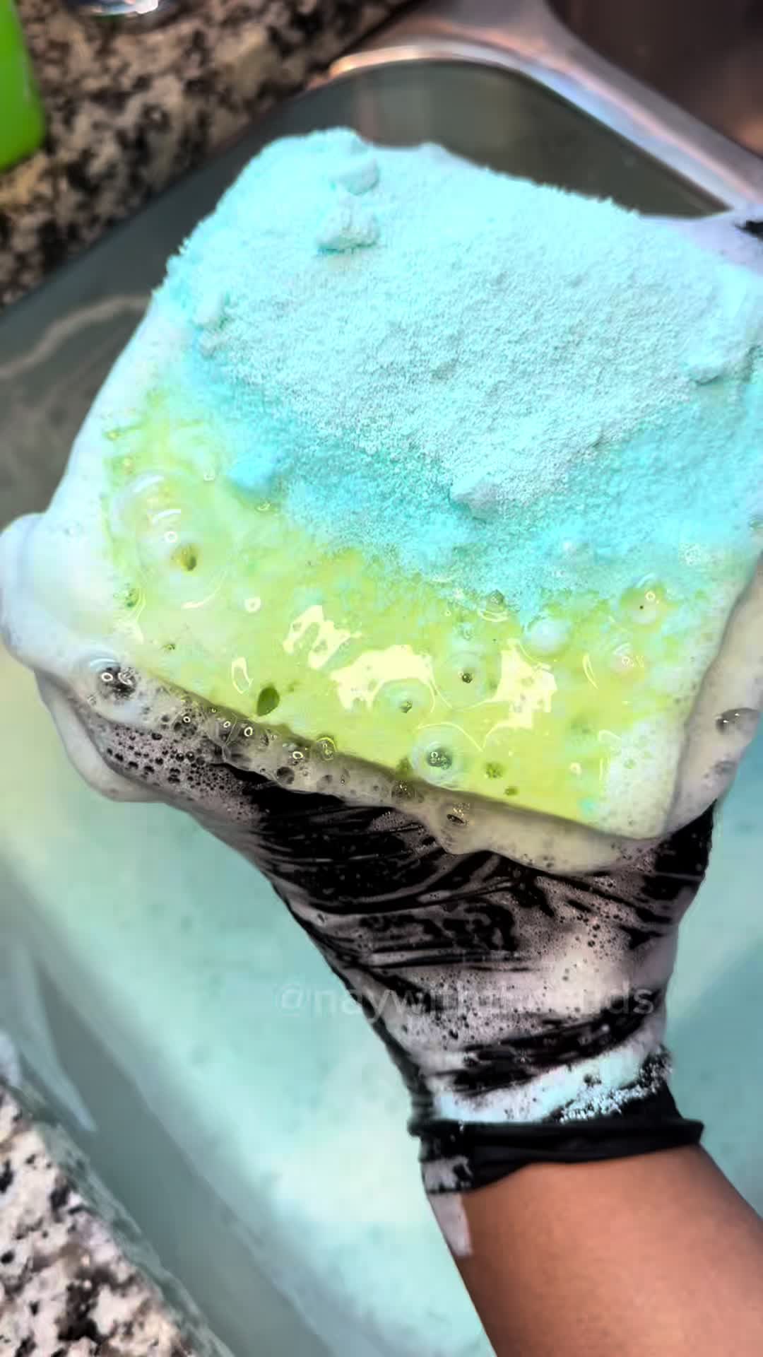 @Naywiththesuds