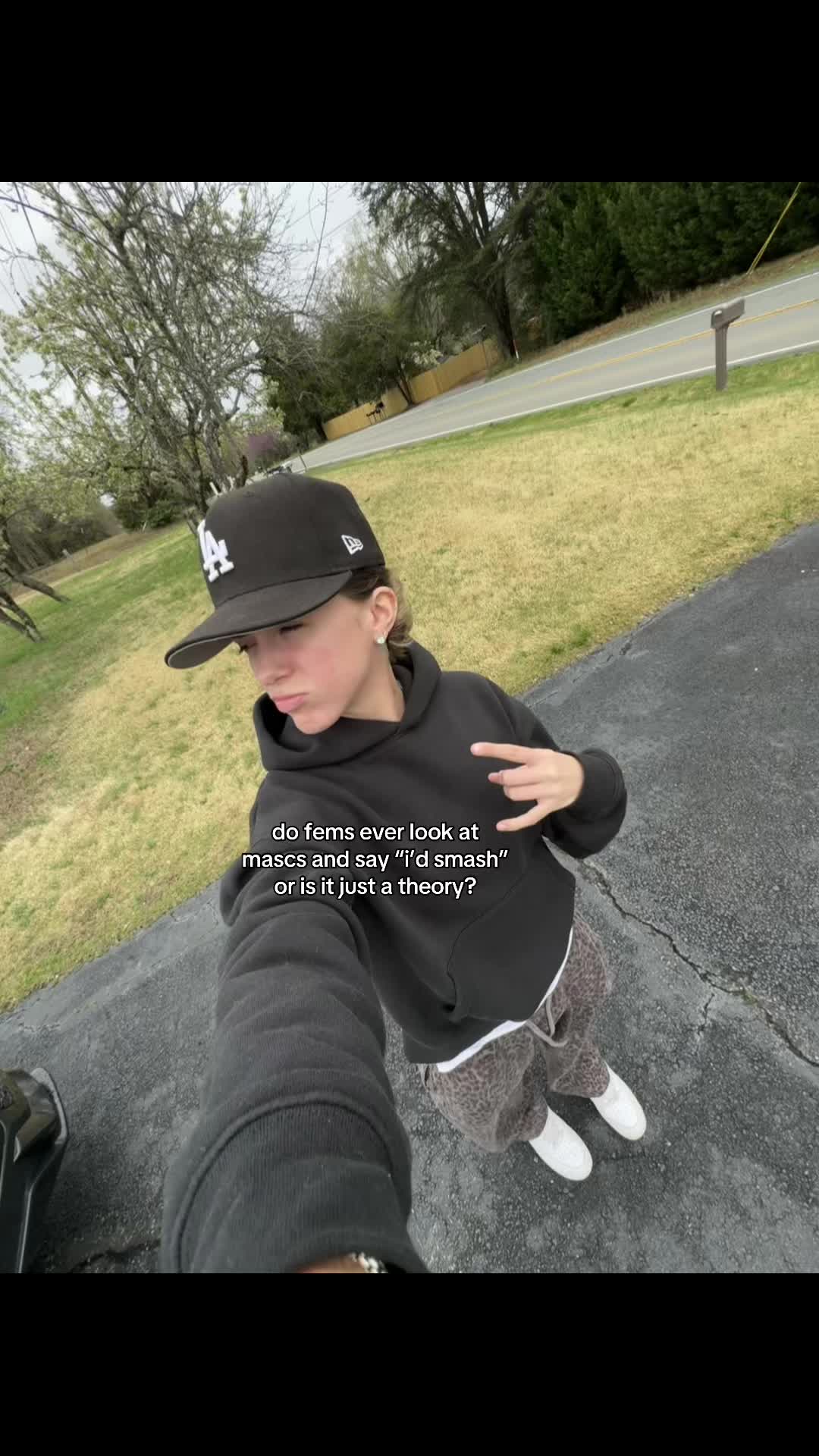 @lesbiwhiteboycarl