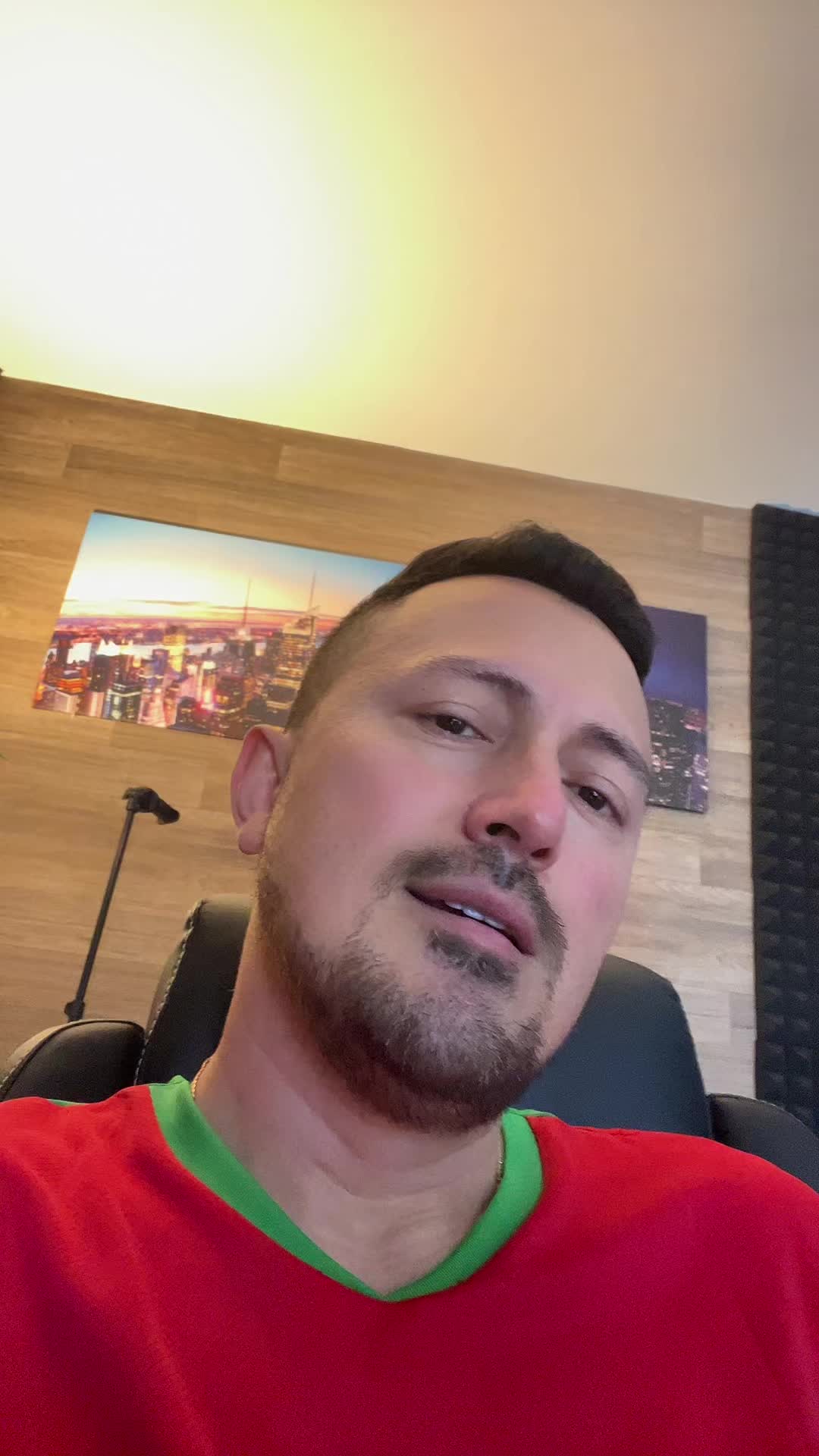 @chechosanguino