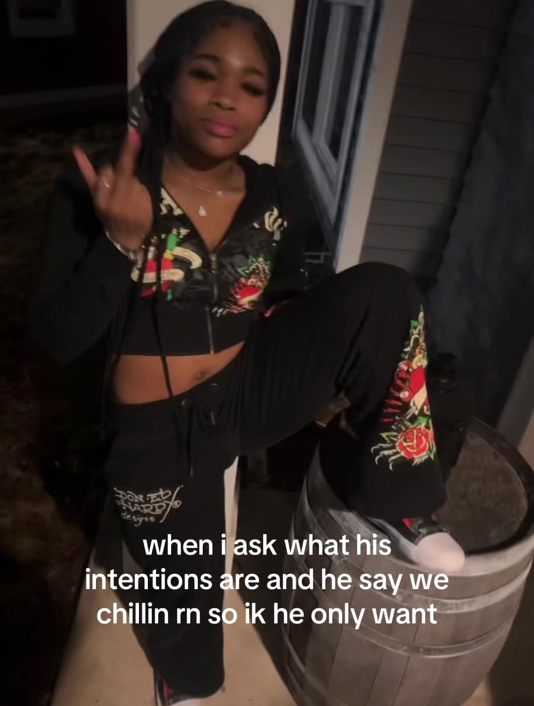 @️