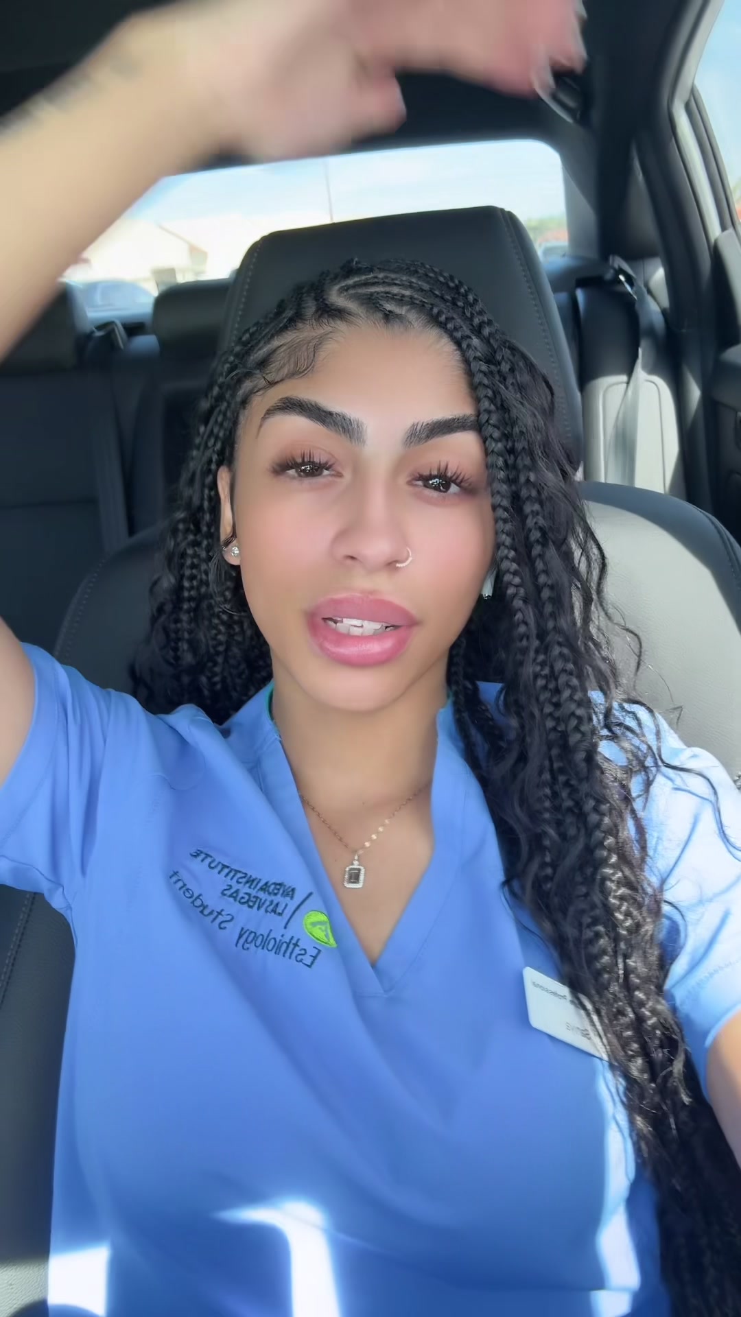 @Niya