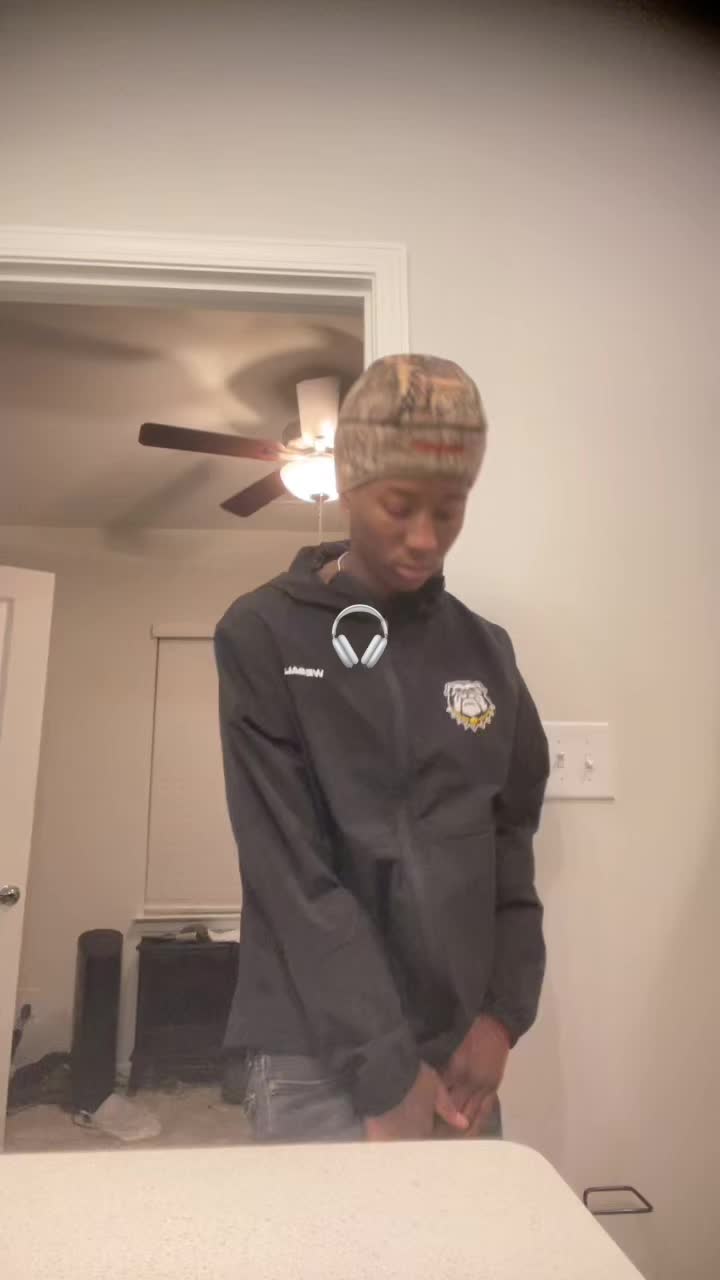 @Deuxe🏆