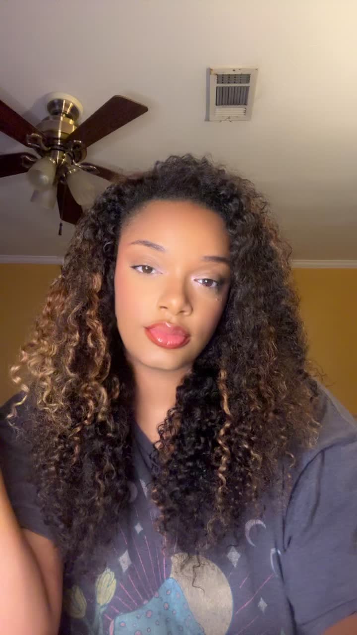 @AriJanae ♌️💕