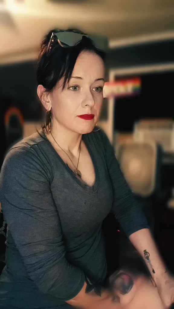 @FelonyMelanie87