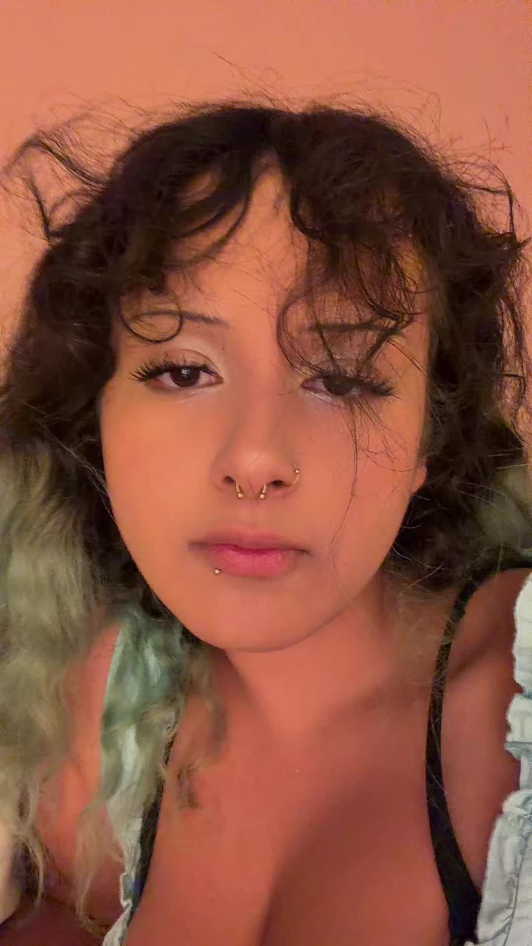 @ringp0pqueen