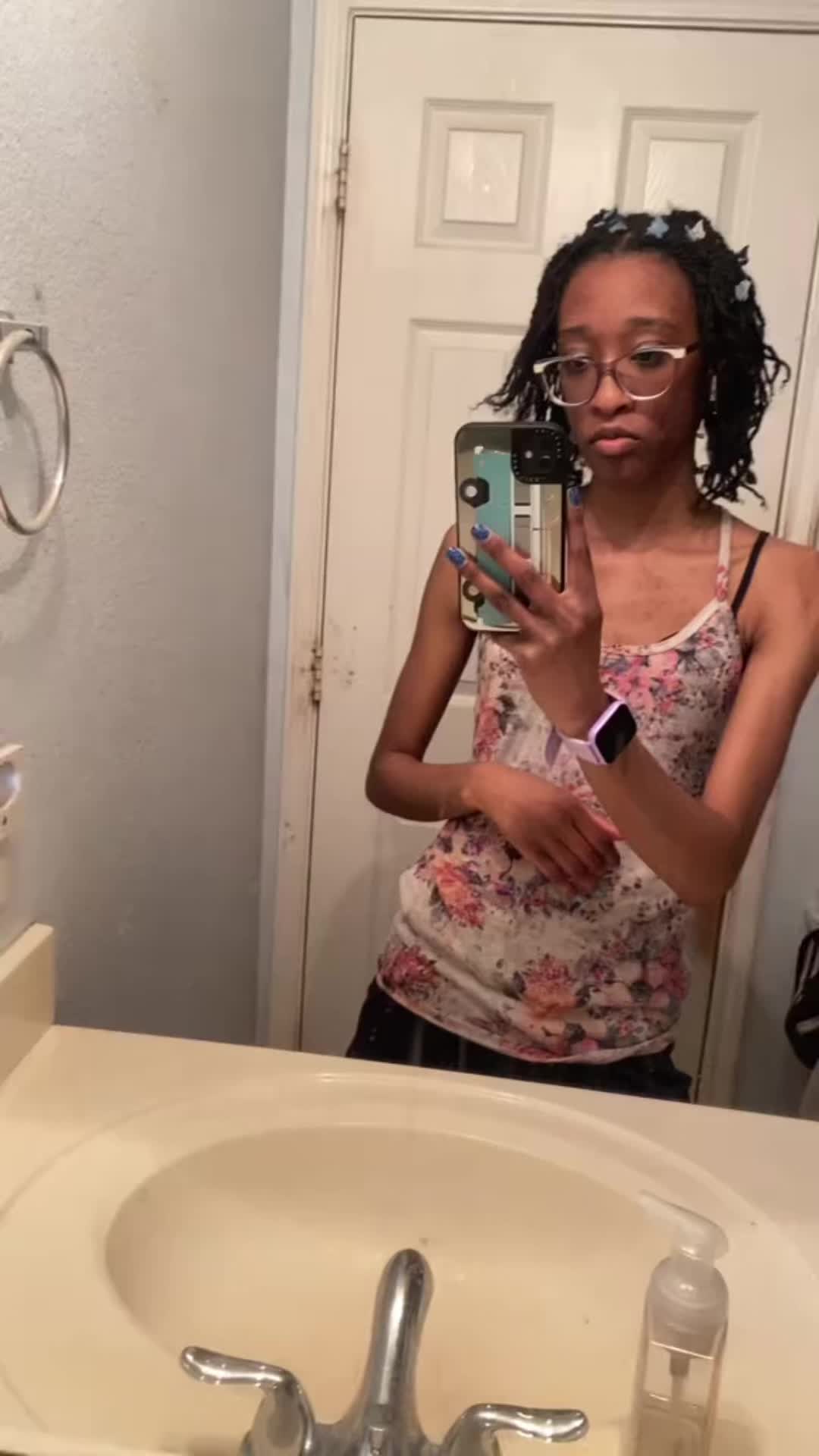 @Shayla