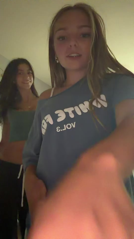 @Sydneyselites