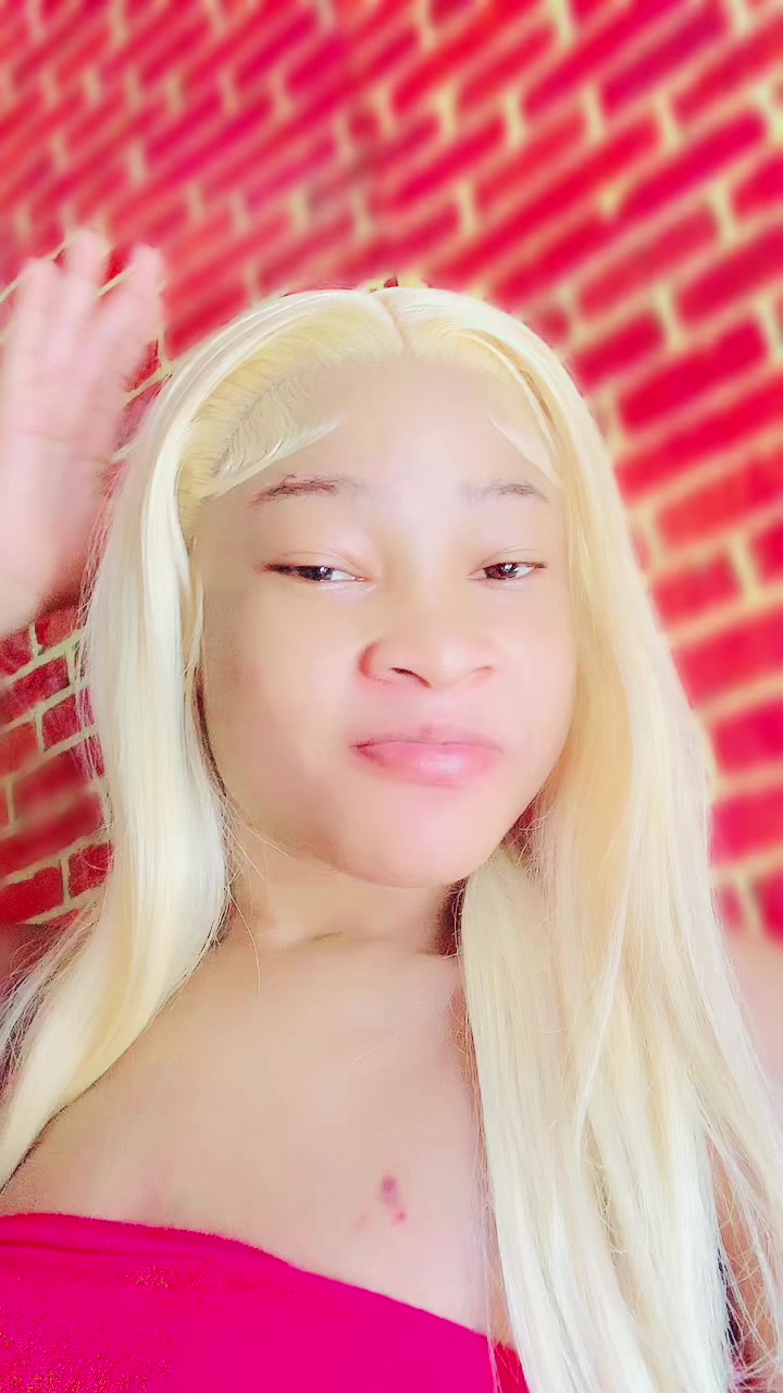 @prettiipinks