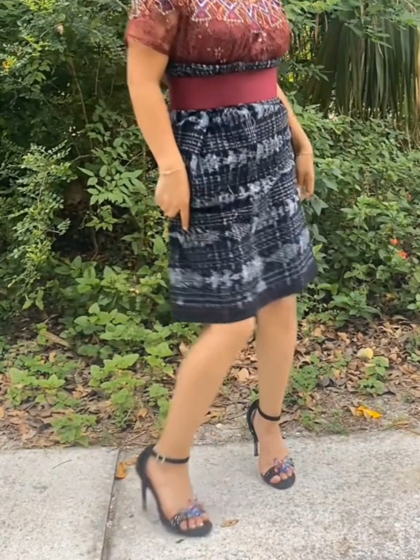 @TikHot