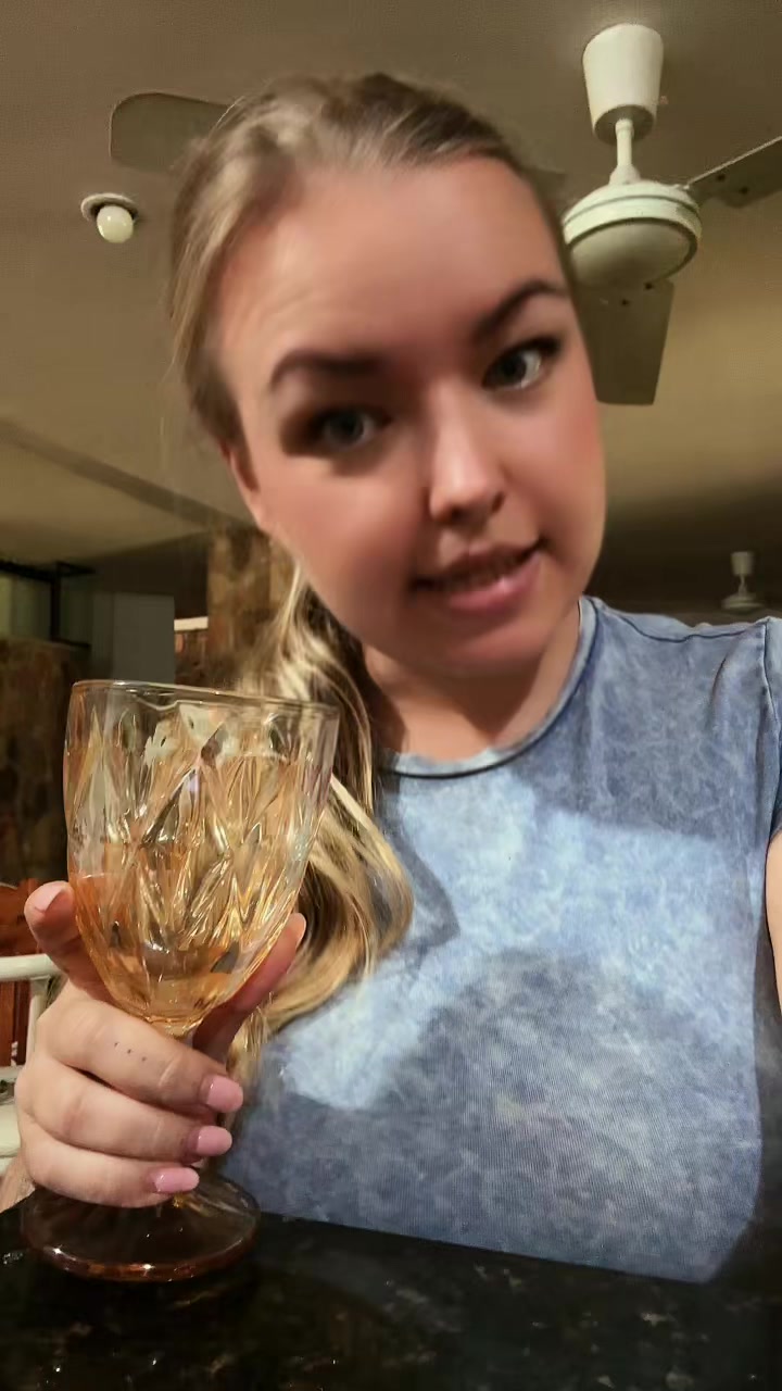 @HipnoAnna