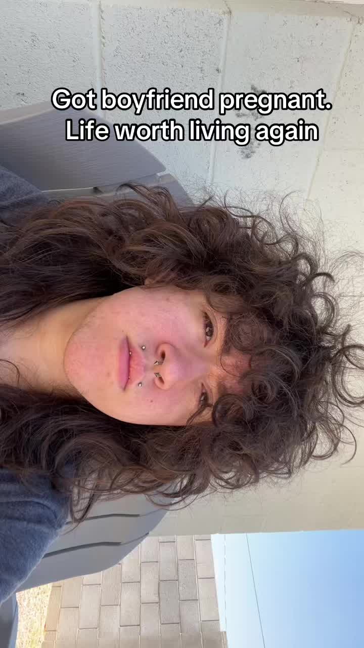 @Axl