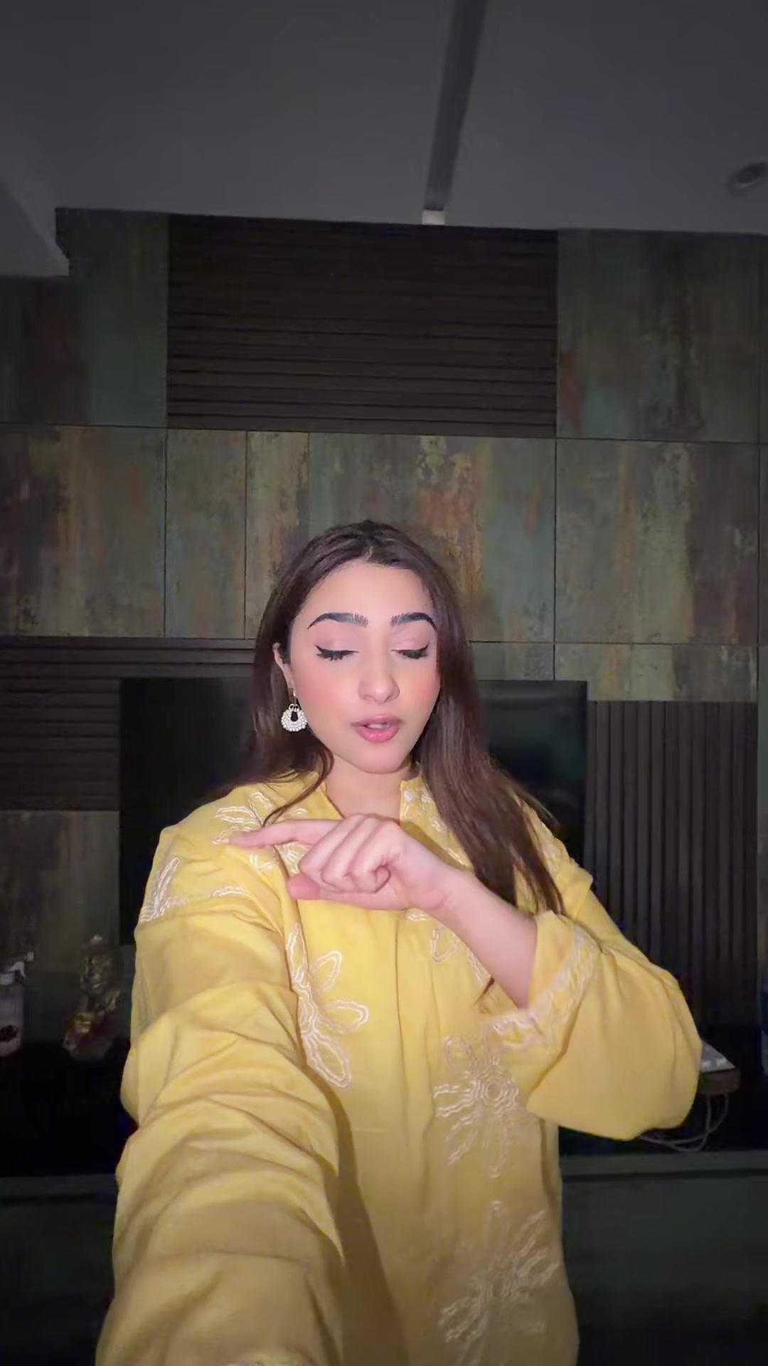 @Arooj fatima