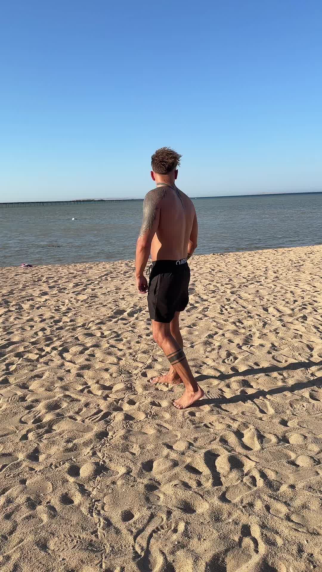 @_Patryczek_