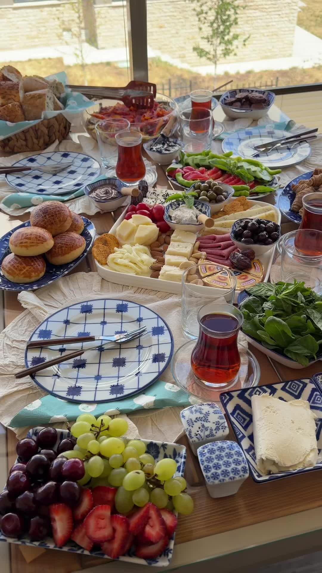 @Hande Üngörgil Molder