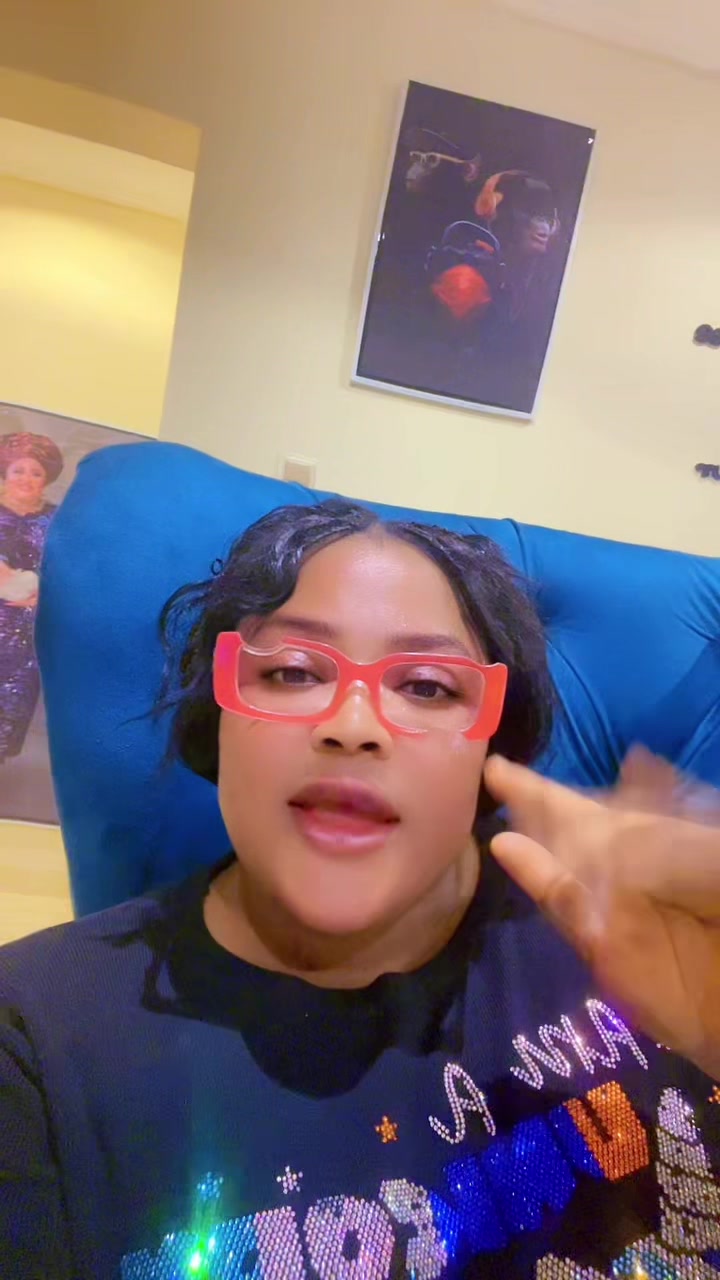 @𝐁𝐈𝐆 𝐄𝐌𝐌𝐘 𝐕𝐈𝐒𝐔𝐀𝐋𝐒