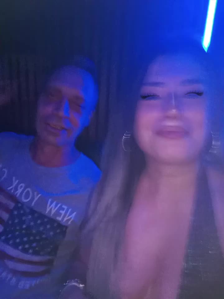 @SARA ROXY