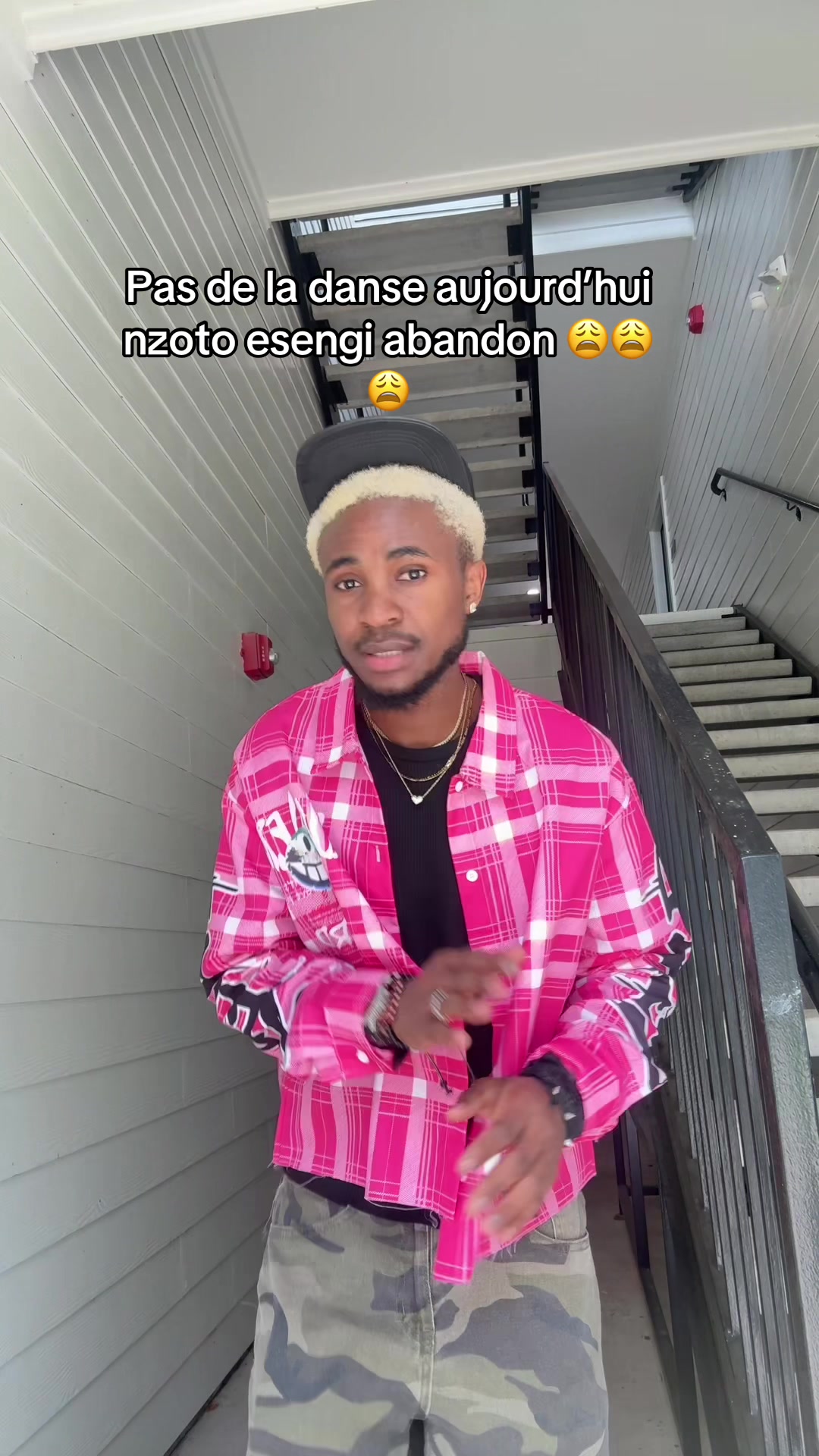 @Steve mwana na mboka🇨🇩