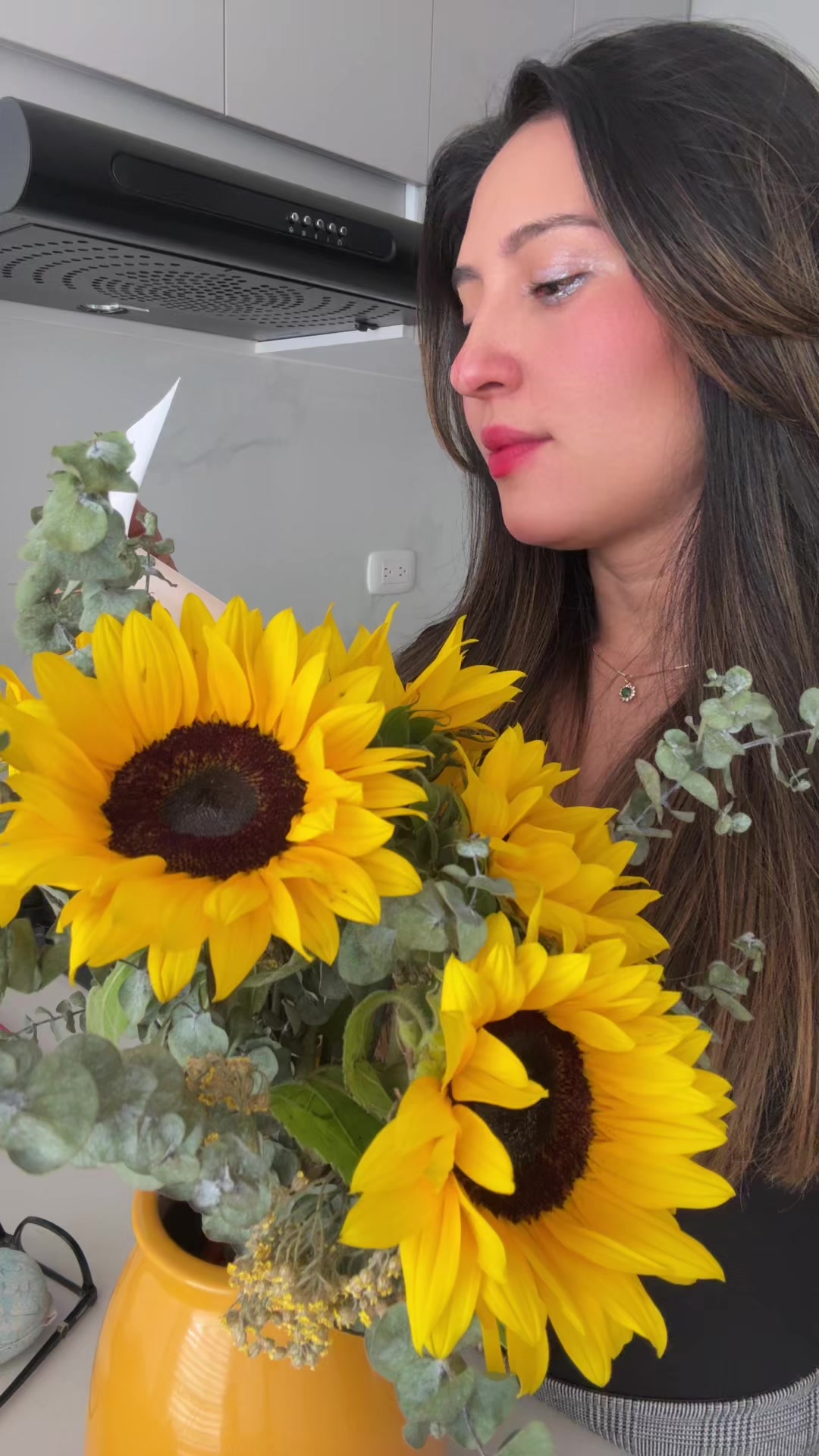 @𝐕𝐀𝐋🌼