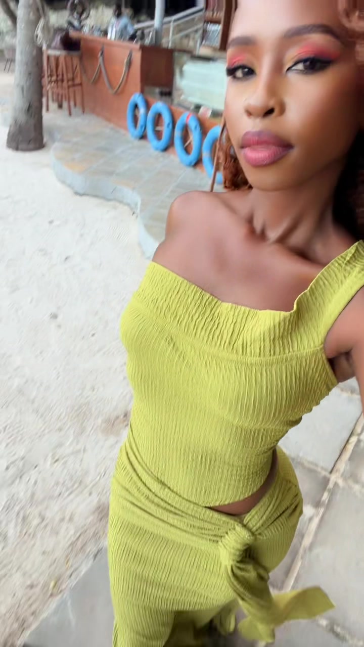 @DianaNikitaah