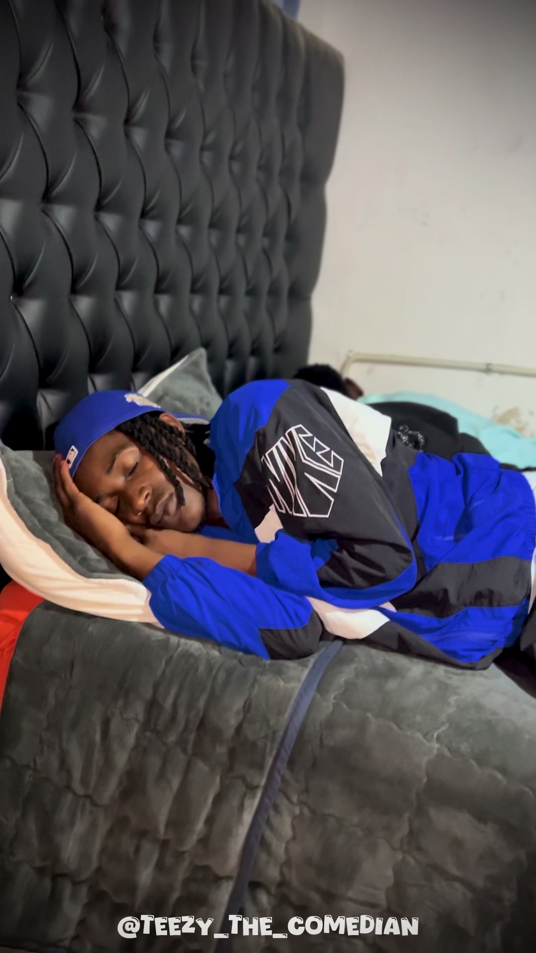 @teezy_the_comedian