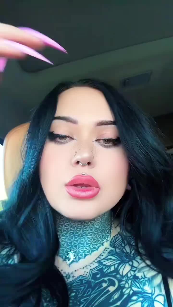 @GoddessGoth
