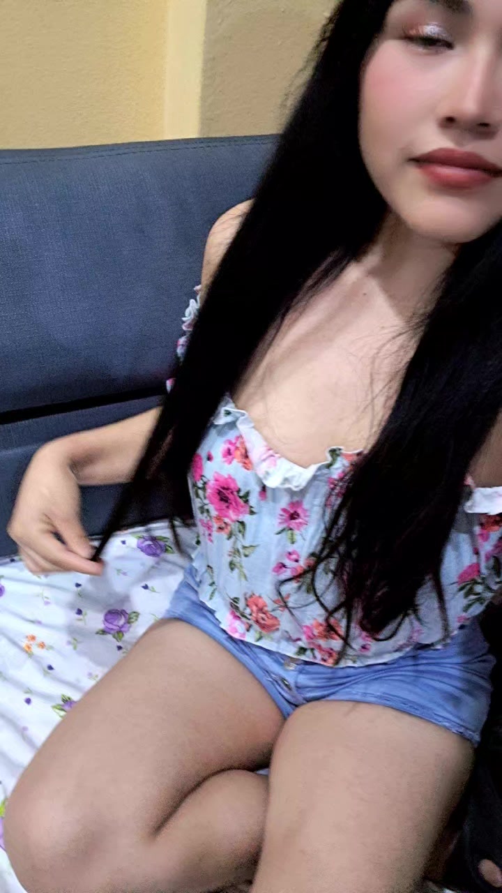 @Jhenifer