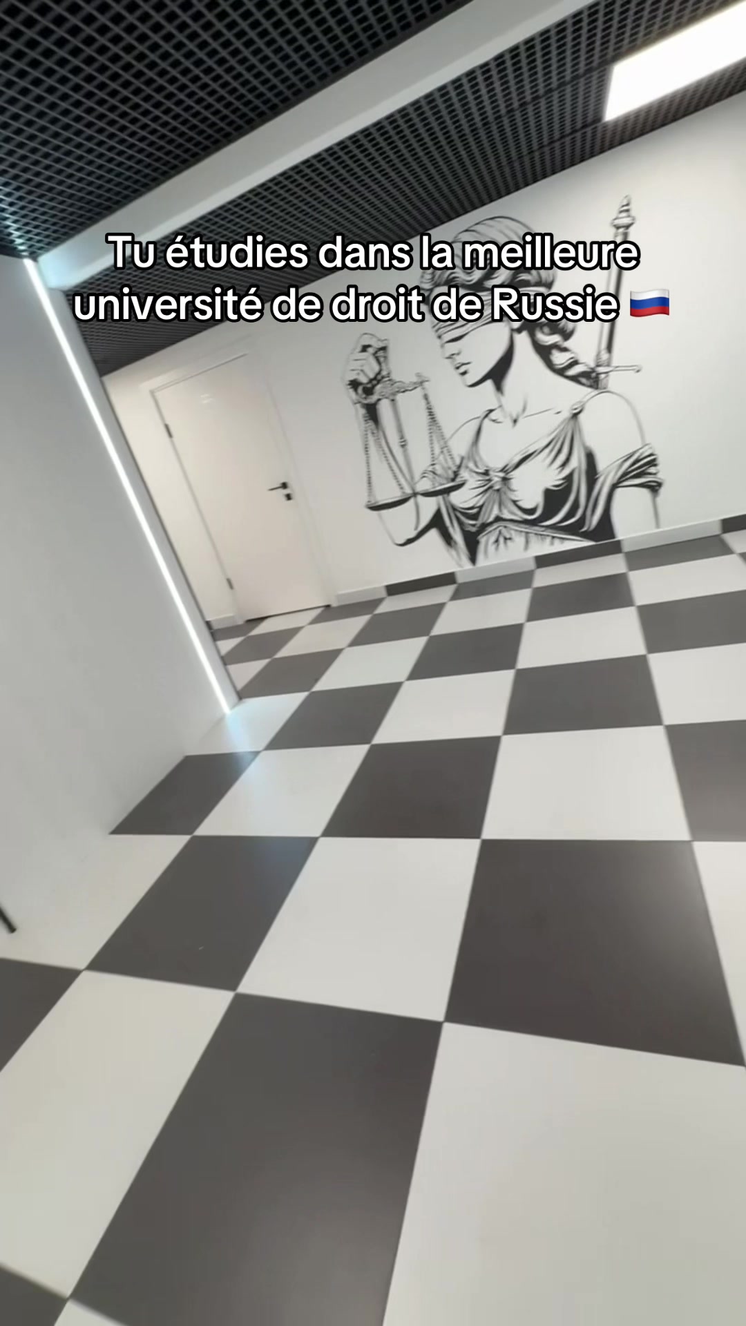 @𝓥𝓲𝓿𝓲𝓽𝓻𝓾𝓬𝓱𝓮🇨🇬🇷🇺